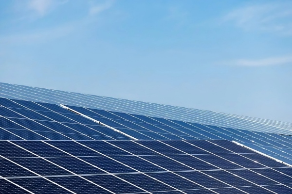 Photovoltaic companies flock to enter commercial aerospace industry